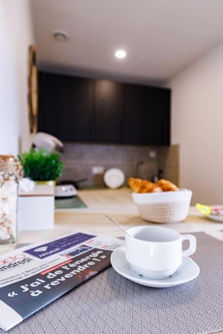 Joli Appartement, Le Bouchon Remois, Centre Ville Reims Dış mekan fotoğraf